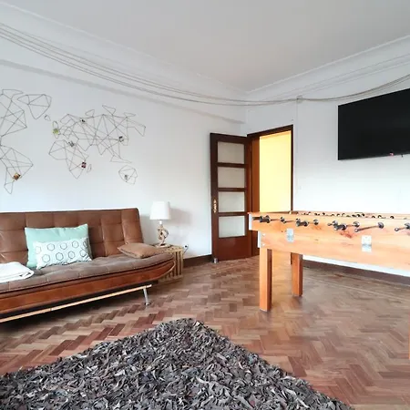 Terrace In For Groups * Lizbona